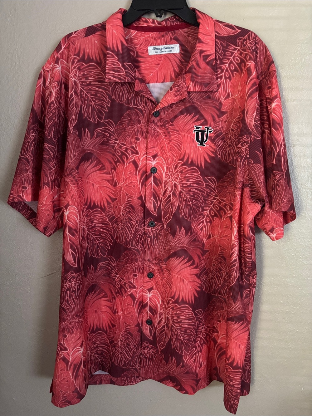 Tommy Bahama Men's University Of Tampa Bahama Coast Nuevo Fronds Shirt XXL